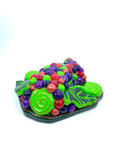 Load image into Gallery viewer, Las Uvas Sculpture

